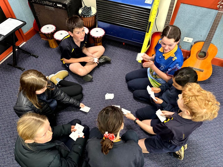 5/6 students learning